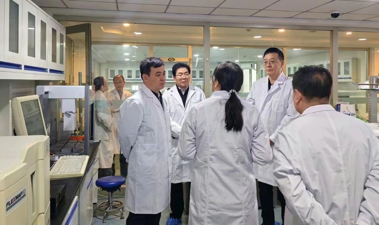 山東省日照市市委副書記、市長王新生一行到吉林中科調研 山東省日照市市委副書記、市長王新生一行到吉林中科調研