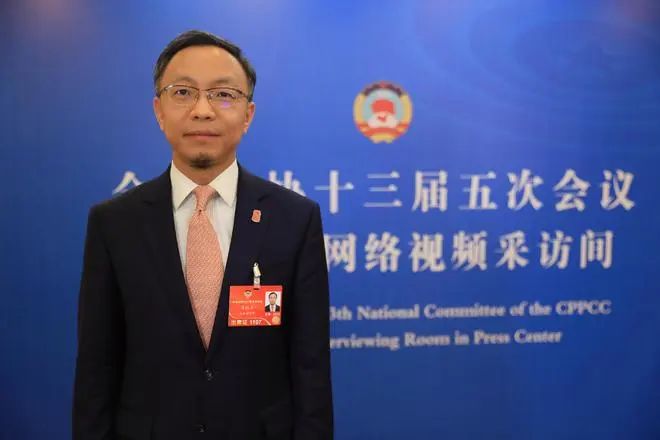 政協委員呂紅兵