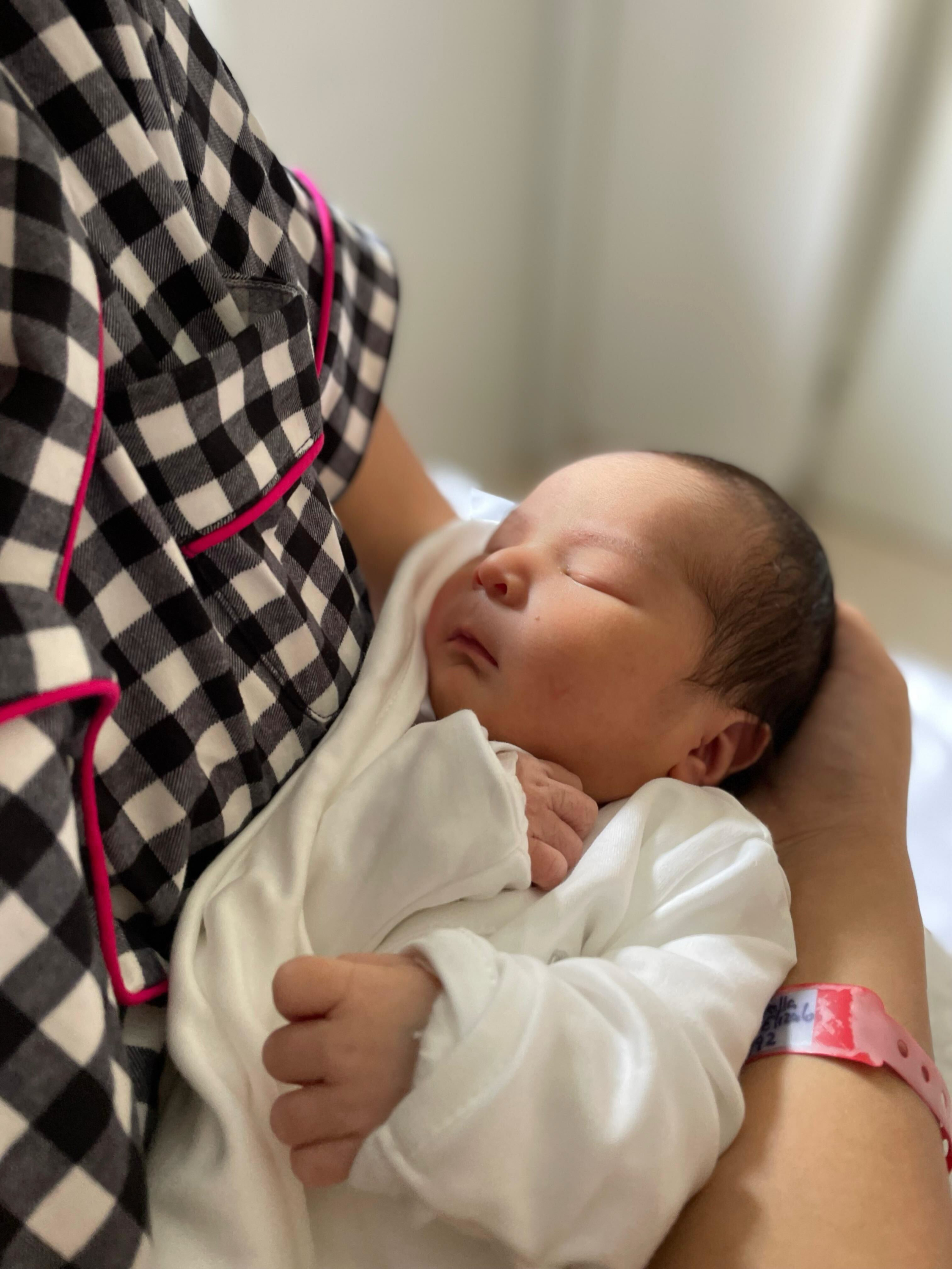 第一個使用 Fertilo 手術的嬰兒出生